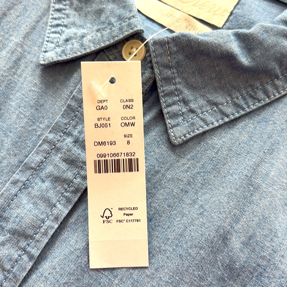 J.Crew Classic-Fit Chambray Ruffle-Sleeve Shirt- NWT- Medium Light Wash- Size 8 - Picture 7 of 7